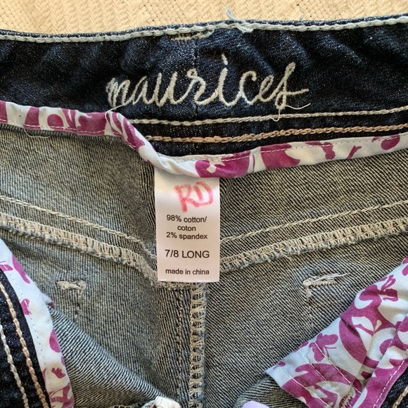 Women’s Maurices jeans - Picture 2 of 3